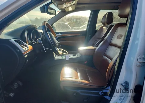 2012 Jeep Grand Cherokee Overland z USA, uszkodzony, nr VIN 1C4RJFCT8CC237528